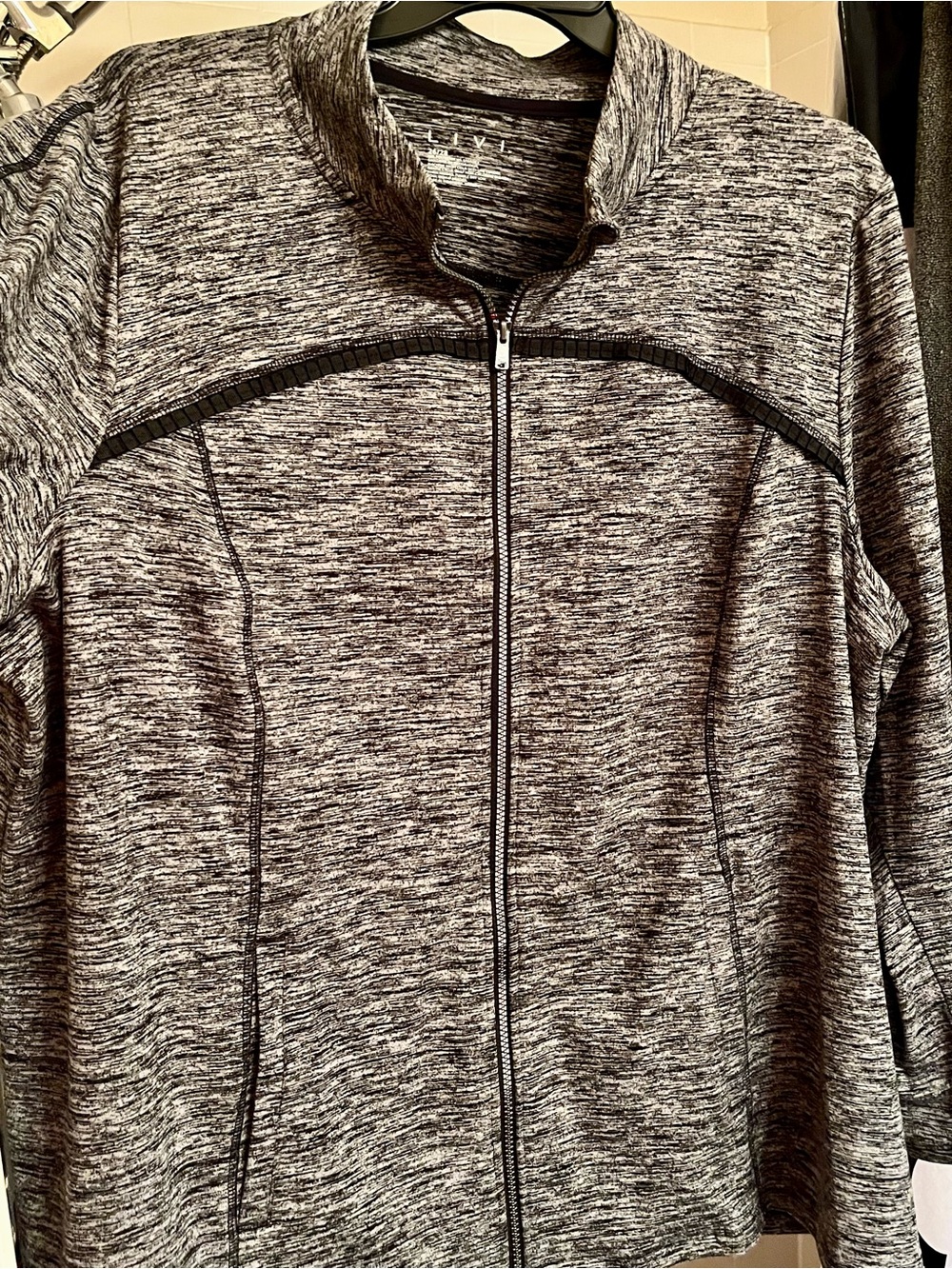 LIVI *NEW * Heathered Gray Full-Zip Athletic Jacket